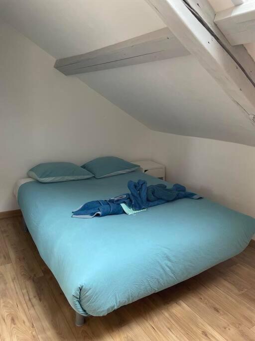 Edouard 2. Logement Complet. Charleville-Mézières Extérieur photo